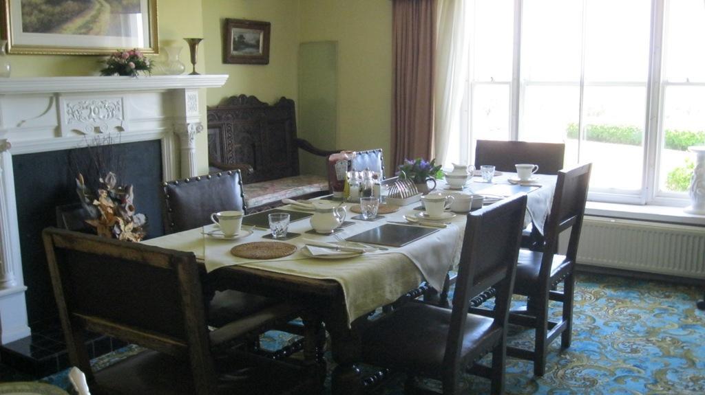 Pigeonwood House Bed & Breakfast โฟล์กสตัน ภายนอก รูปภาพ